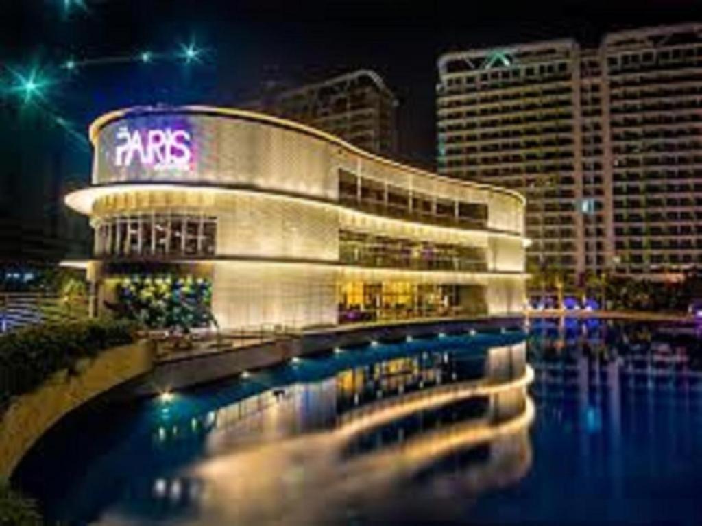 Azure Urban Resort A3 Near Airport Mall With Balcony Wavepool Manila Exterior photo